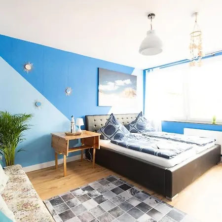 아파트 - Sea Center & Parking Spaces & Kingsize Bett - Central Station Hbf -