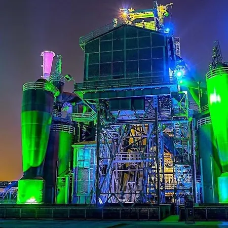 - Sea Center & Parking Spaces & Kingsize Bett - Central Station Hbf - Lejlighed