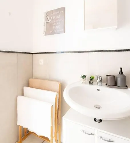 Lejlighed - Sea Center & Parking Spaces & Kingsize Bett - Central Station Hbf - Duisburg